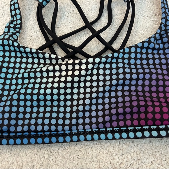 Lululemon Free to Be Wild Sports Bra - Picture 2 of 10